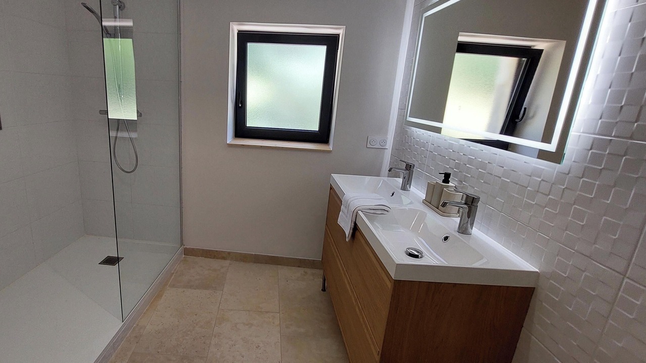 Photo of Bathroom in Dieulefit