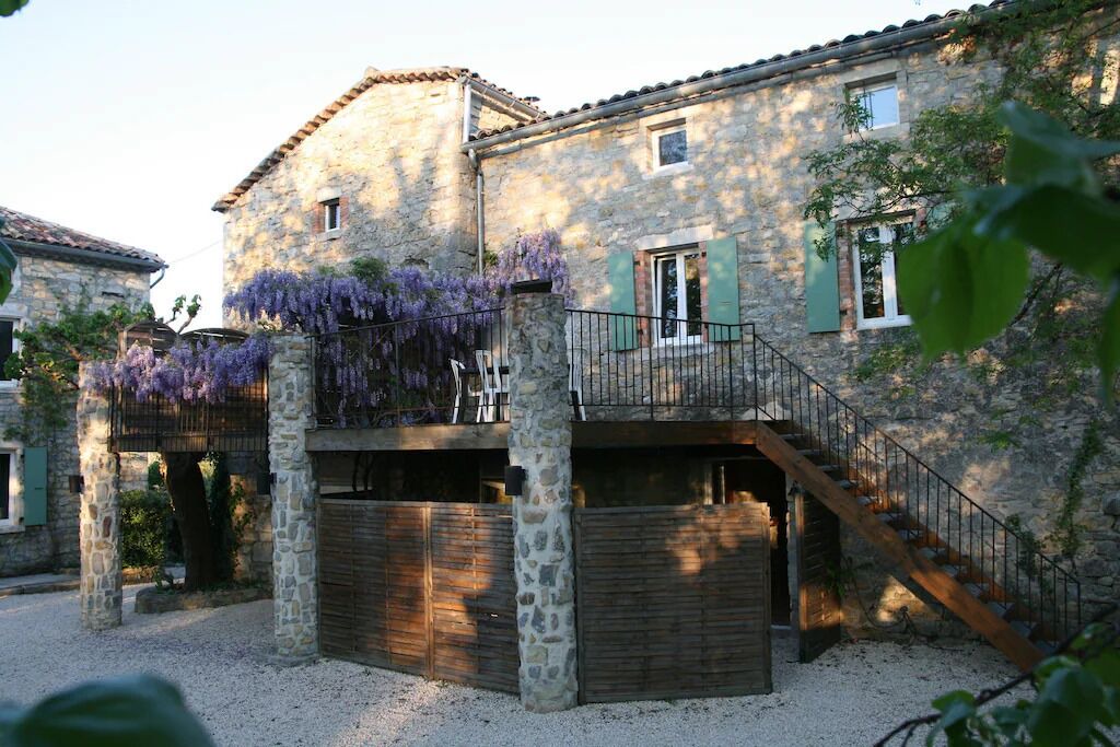 Photo of Outdoor in Grospierres