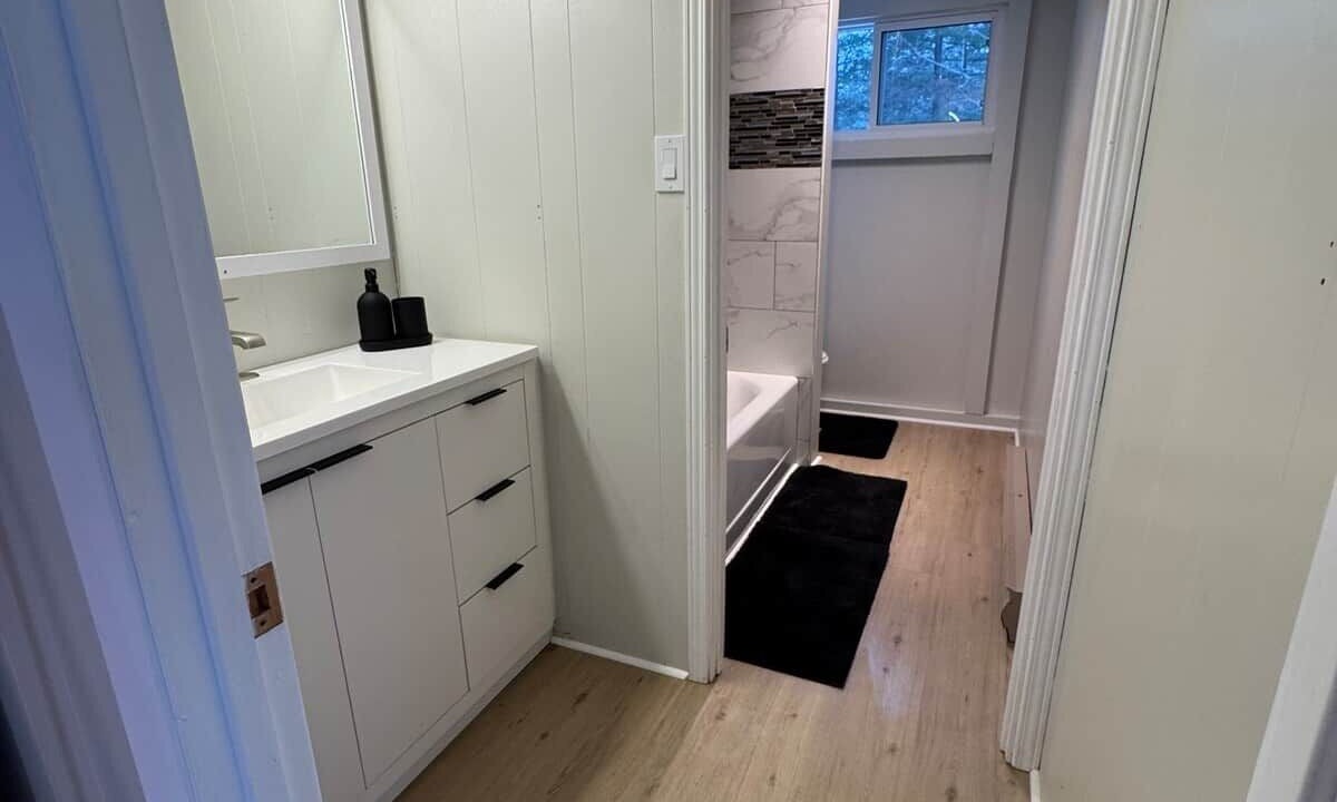 Photo of Bathroom in Whitewater Region