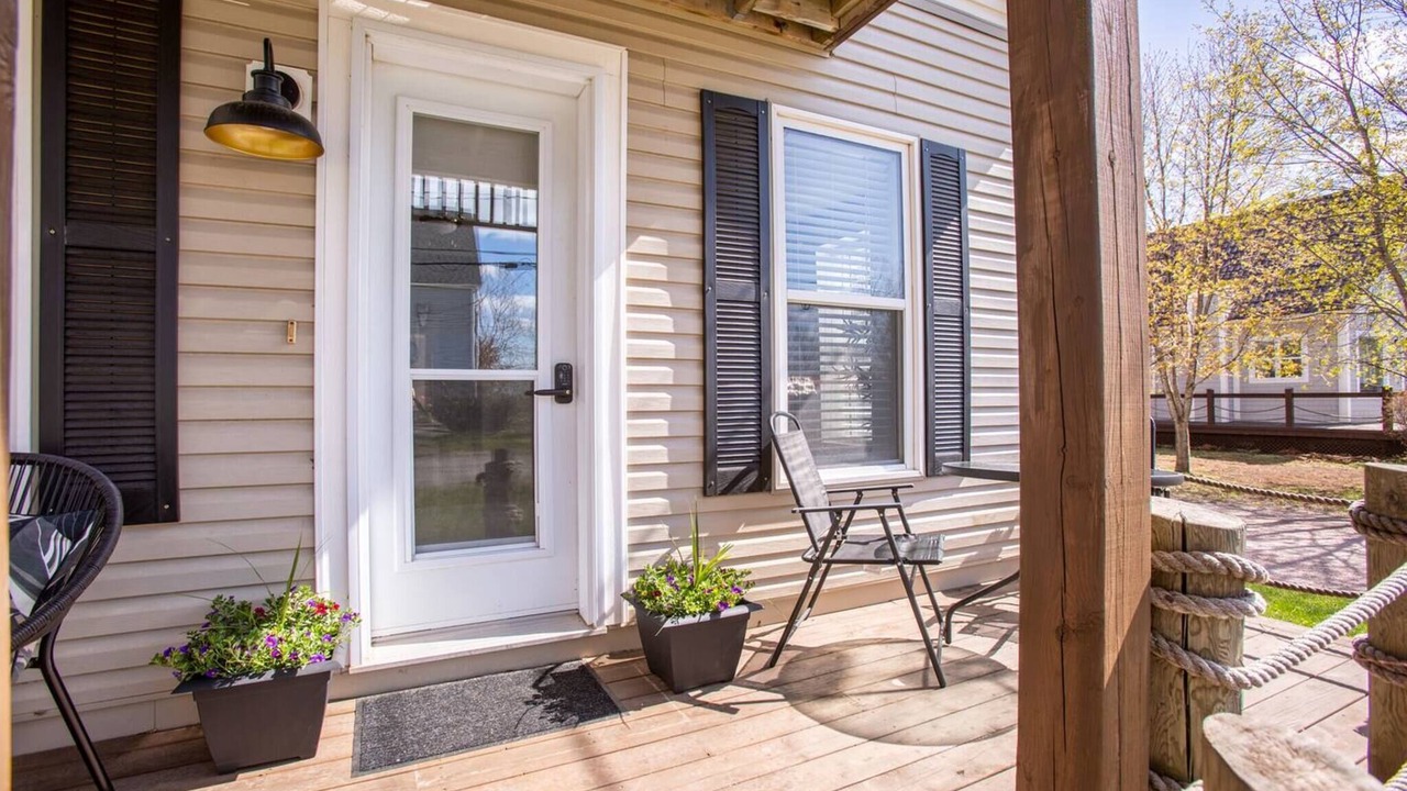 Photo of Patio Balcony in Pointe-du-Chene