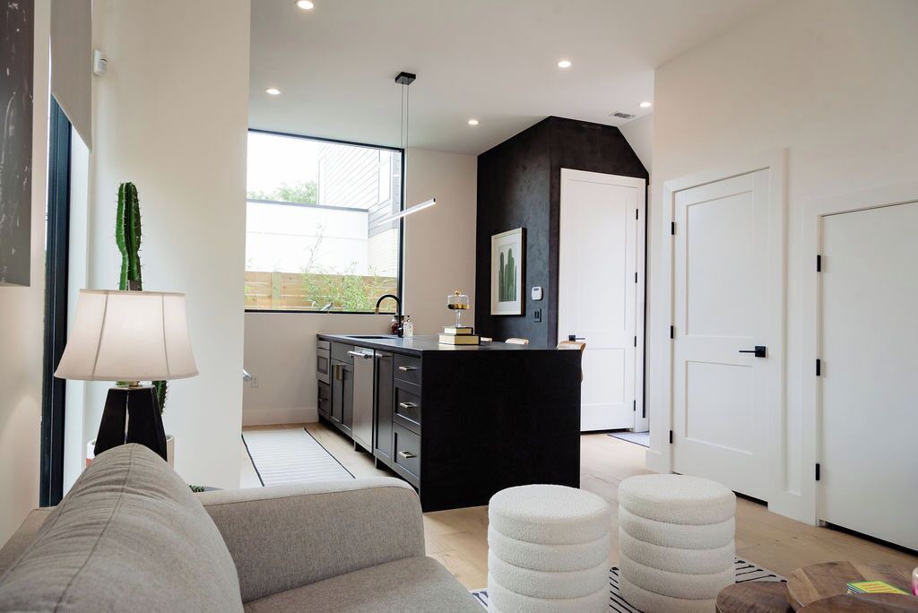 Photo of Livingroom in Zilker