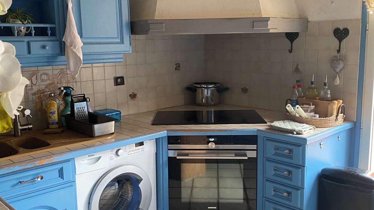 Photo of Kitchen in Villebon-sur-Yvette