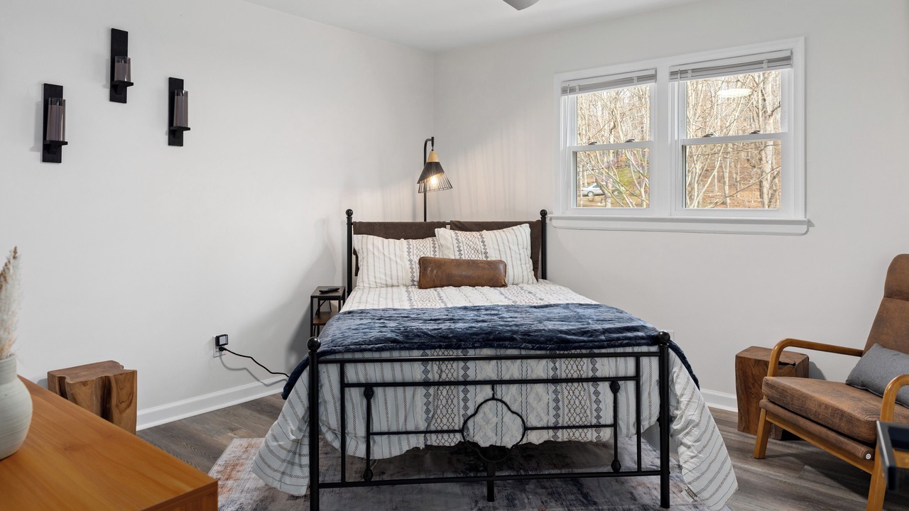 Photo of Bedroom in Buchanan