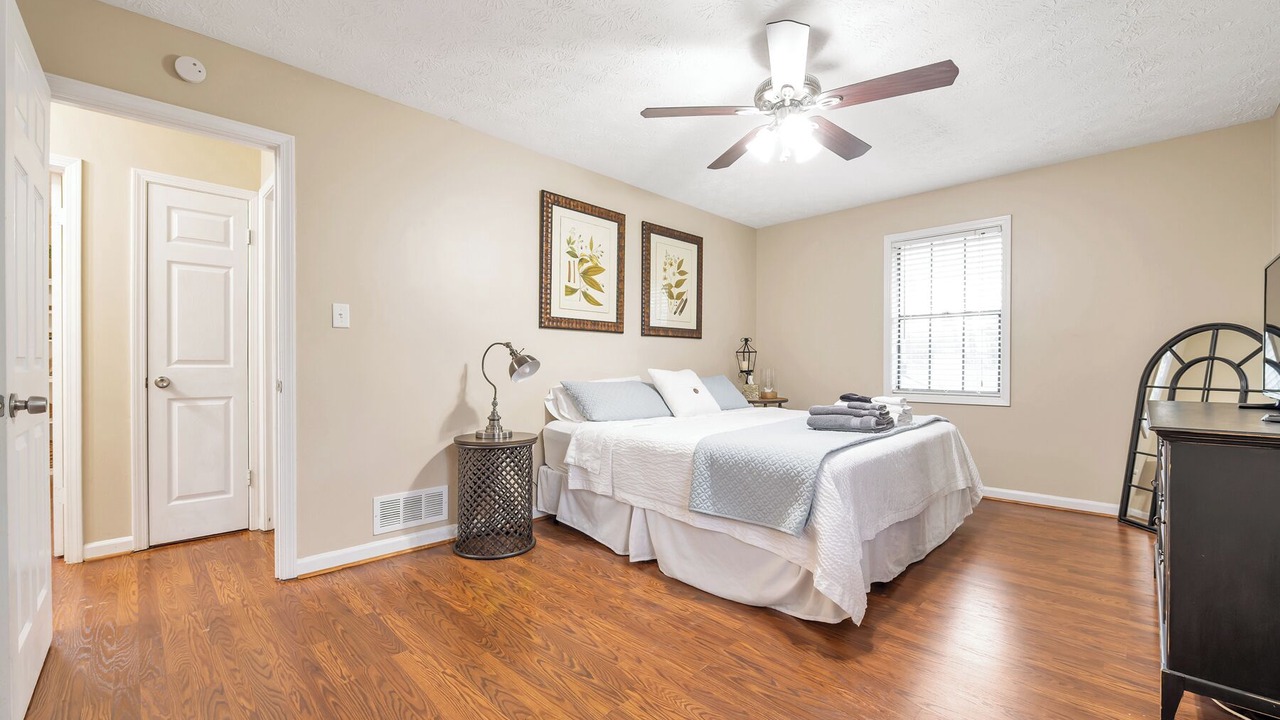 Photo of Bedroom in Peachtree City