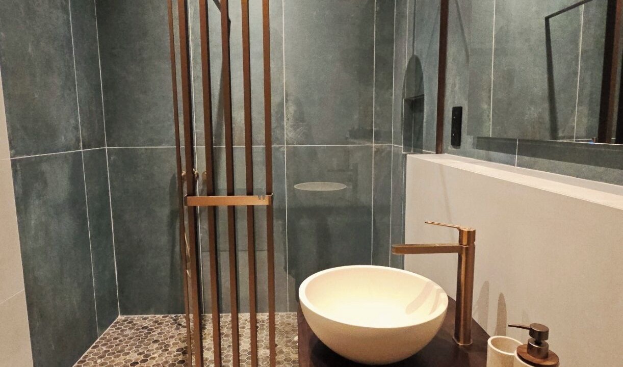 Photo of Bathroom in Merris