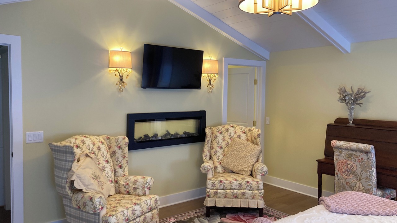 Photo of Livingroom in Skaneateles