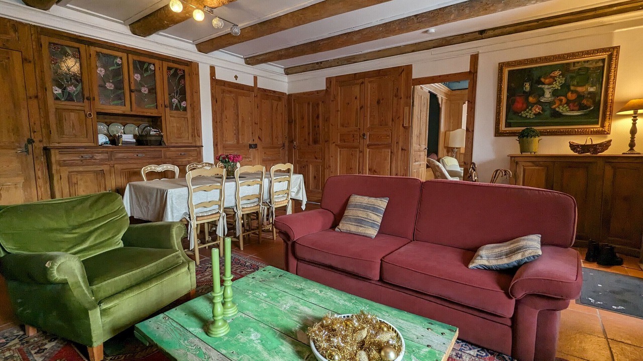 Photo of Livingroom in Saint-Berain