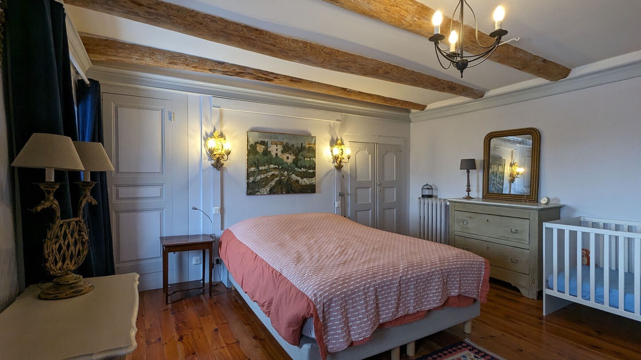 Photo of Bedroom in Saint-Berain