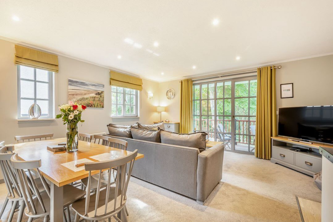 Photo of Others in Dailly