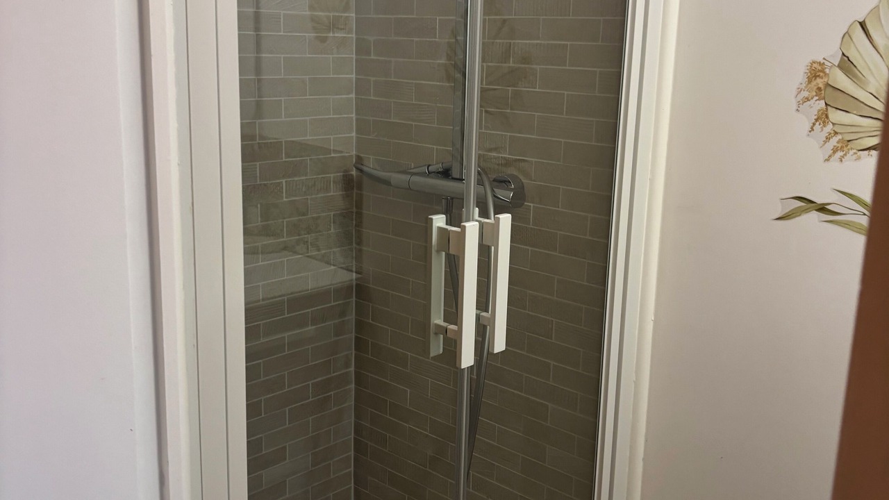 Photo of Bathroom in Auteuil