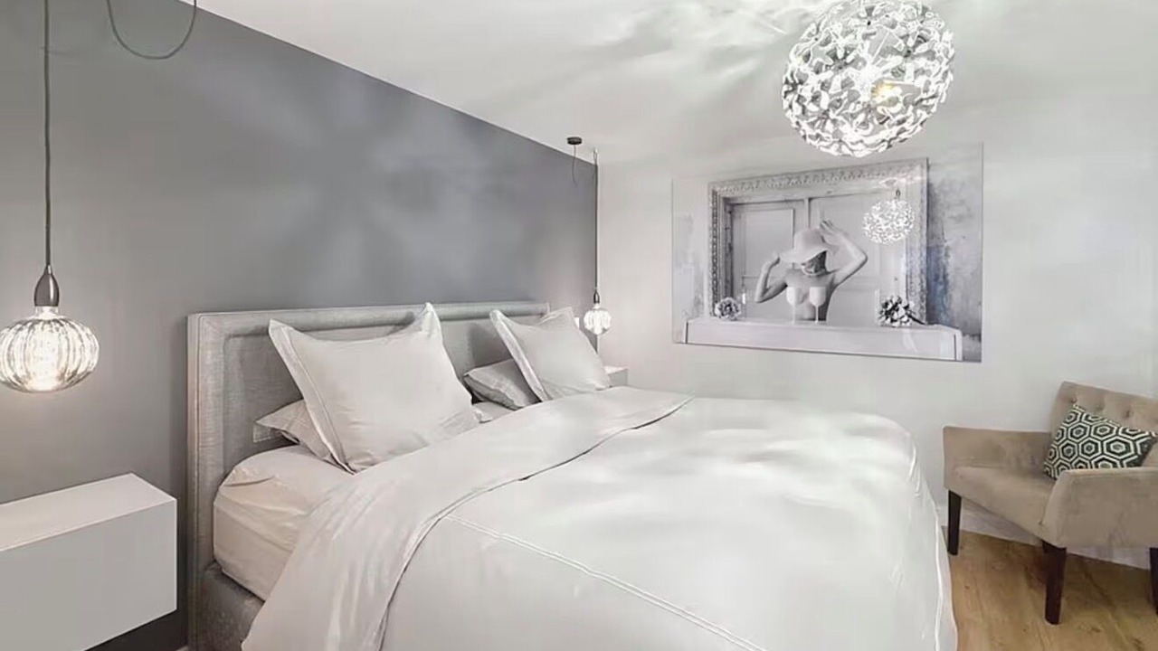 Photo of Bedroom in Courcelles-les-Gisors