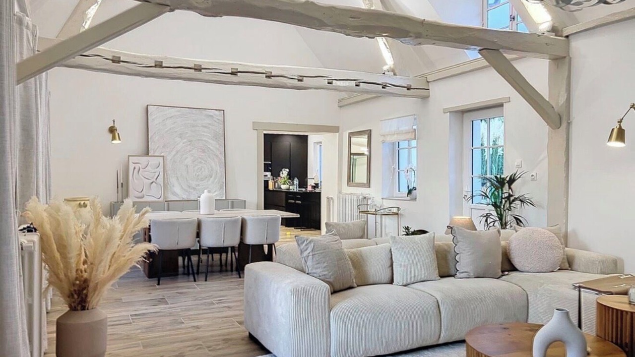 Photo of Livingroom in Courcelles-les-Gisors