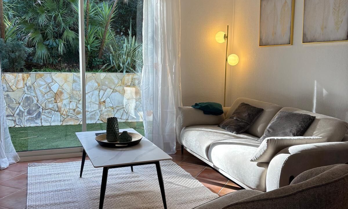 Photo of Livingroom in Plage de la Garonnette