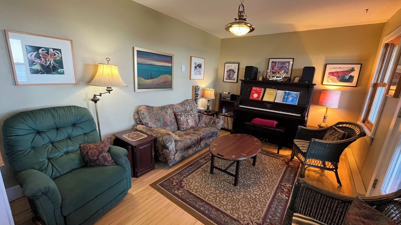 Photo of Livingroom in Saint Irenee