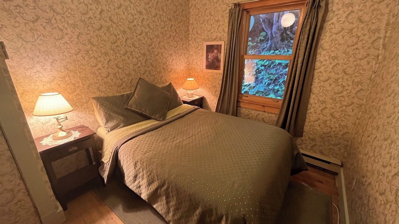 Photo of Bedroom in Saint Irenee