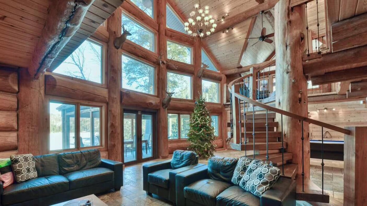 Photo of Livingroom in Wentworth-Nord