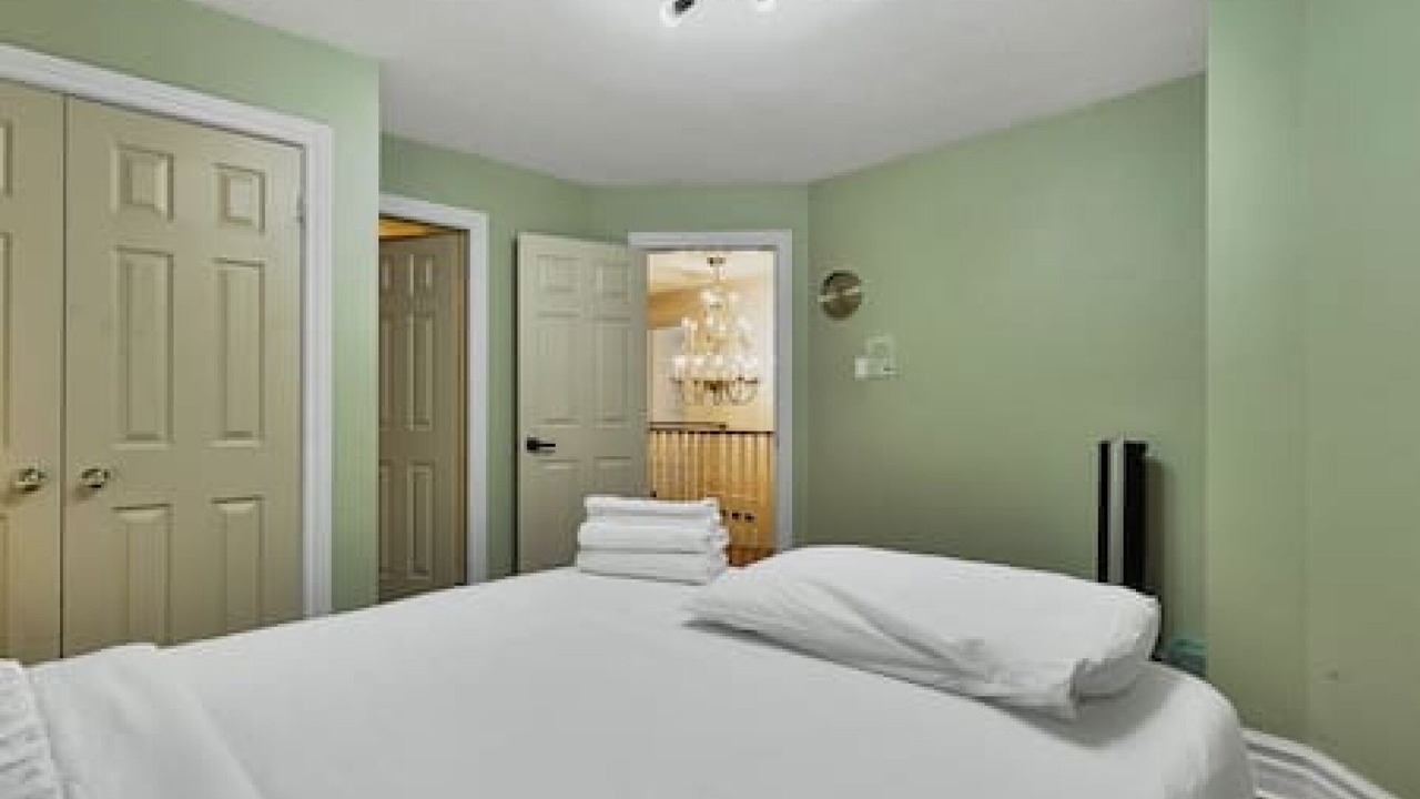 Photo of Bedroom in East Credit