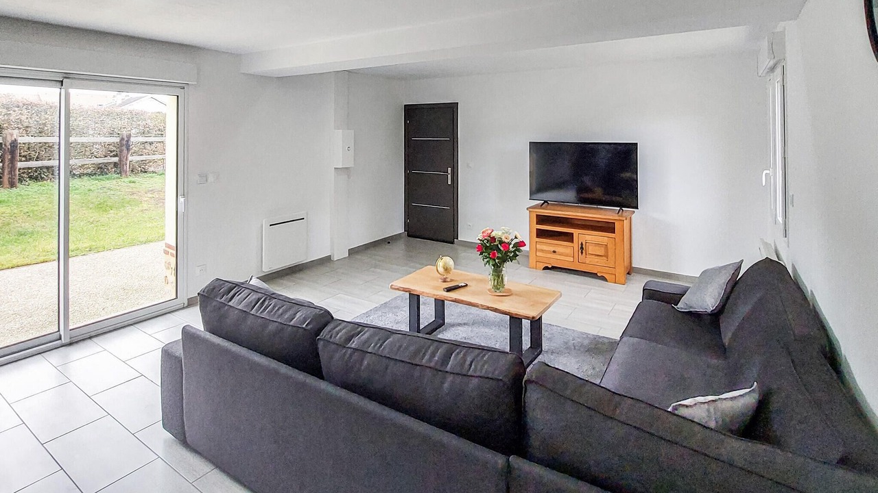 Photo of Bedroom in Saint-Germer-de-Fly