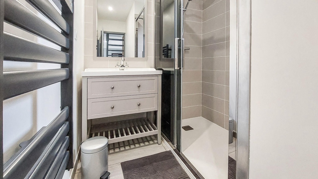 Photo of Bathroom in Saint-Germer-de-Fly