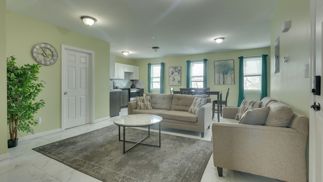 Photo of Livingroom in South Side