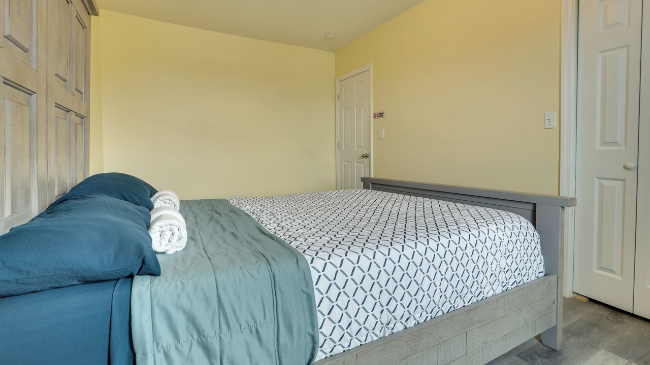 Photo of Bedroom in South Side