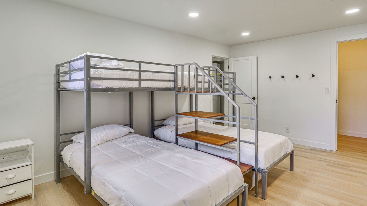 Photo of Bedroom in Midvale