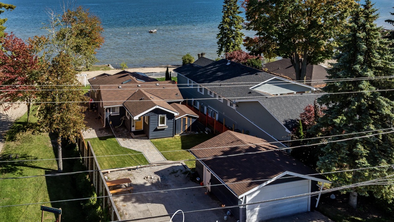 Photo of Others in Alcona
