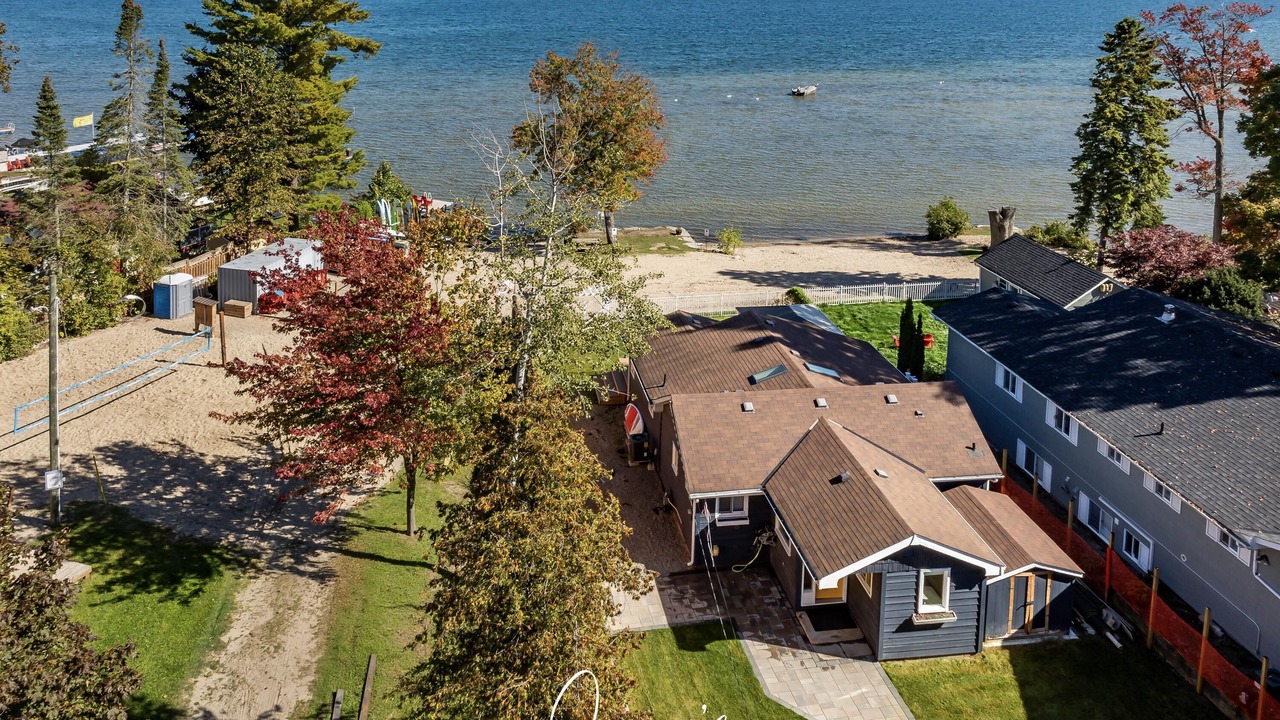 Photo of Others in Alcona