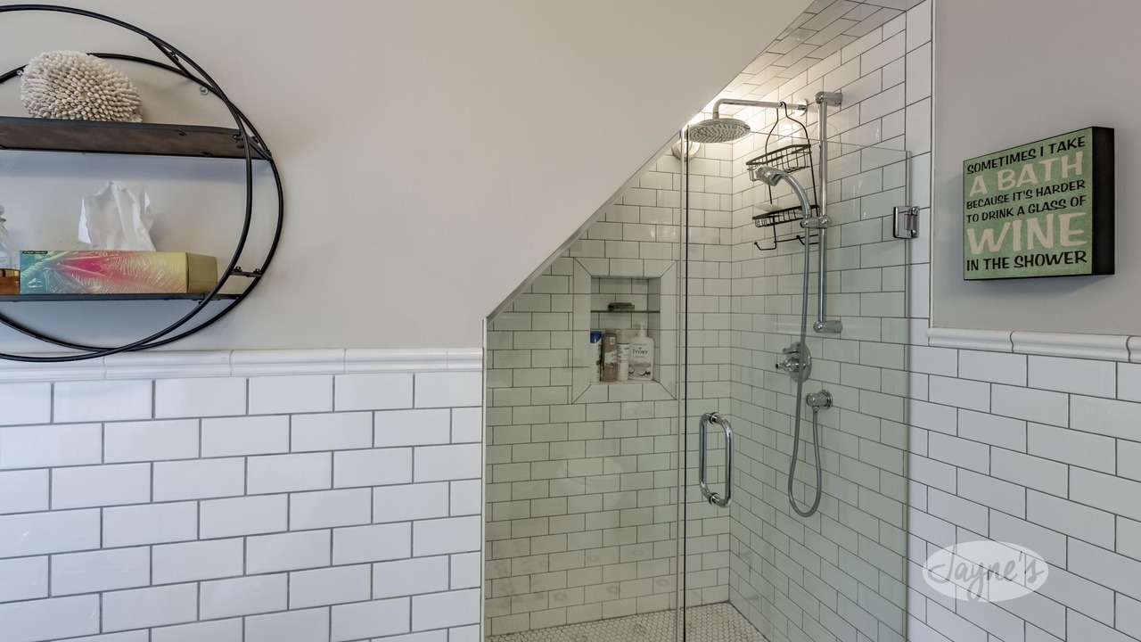 Photo of Bathroom in Muskoka Lakes