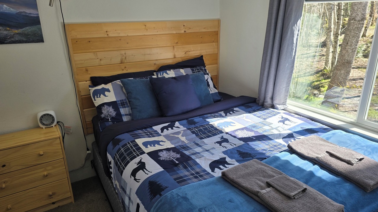 Photo of Bedroom in Packwood