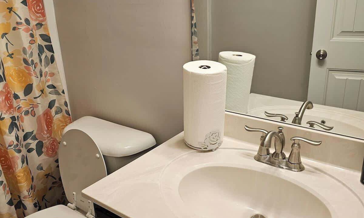 Photo of Bathroom in La Vergne