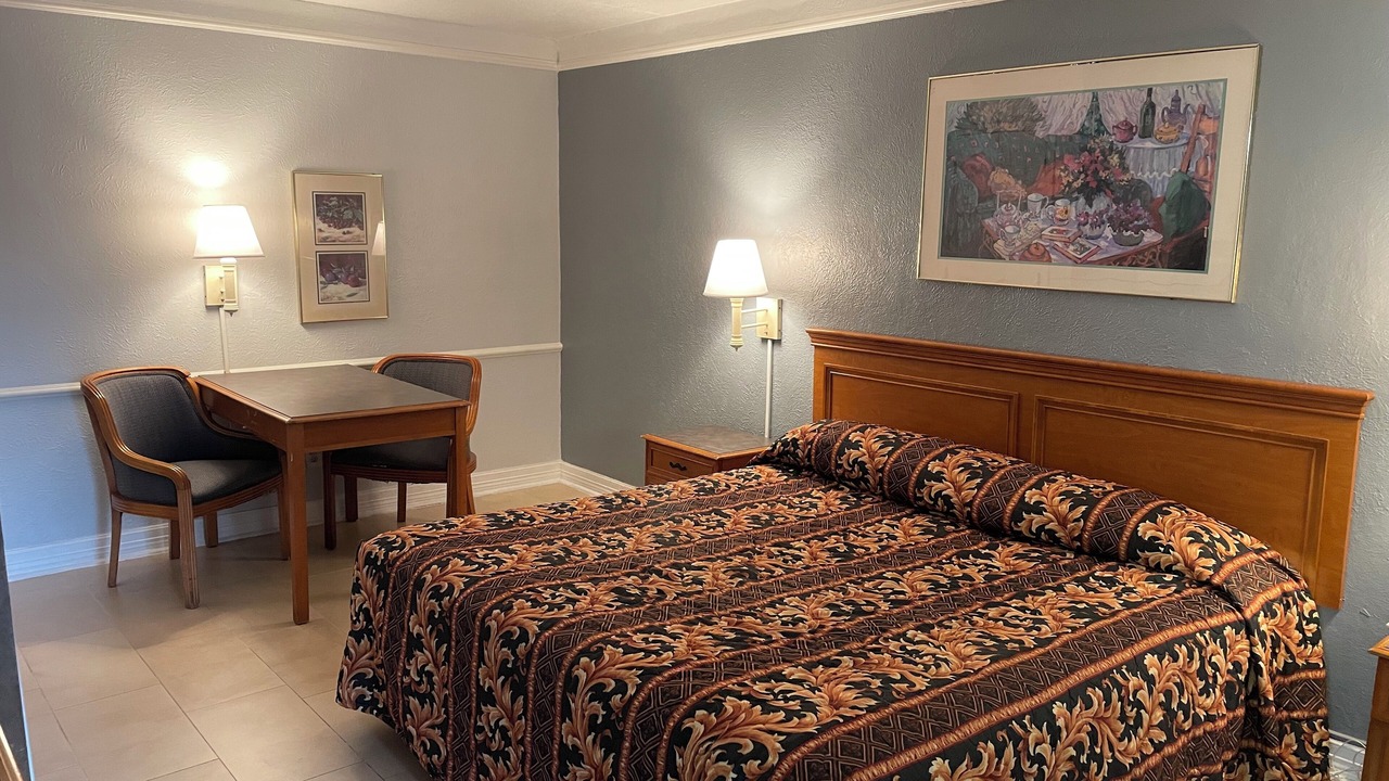 Photo of Bedroom in Braeburn