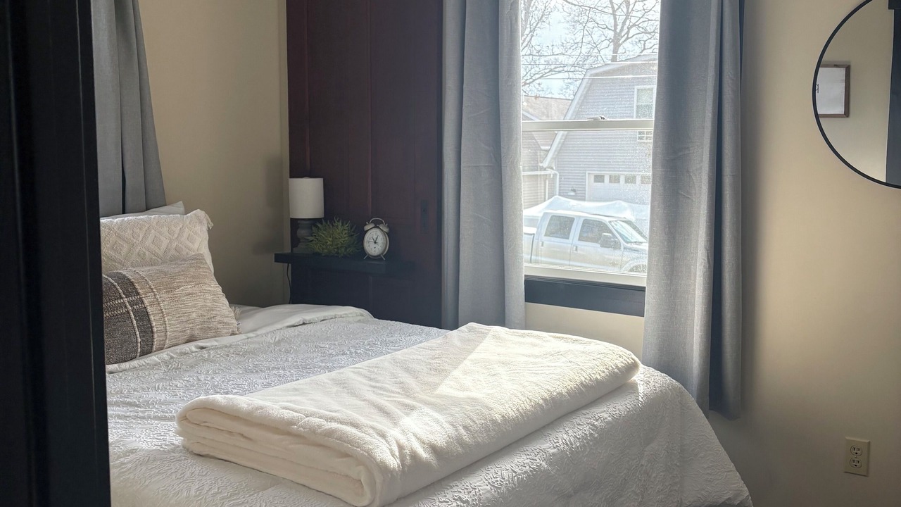 Photo of Bedroom in Syracuse