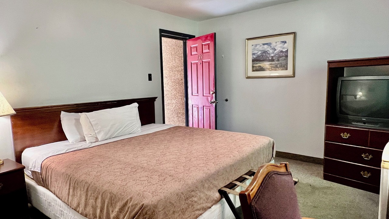 Photo of Bedroom in Renfrew