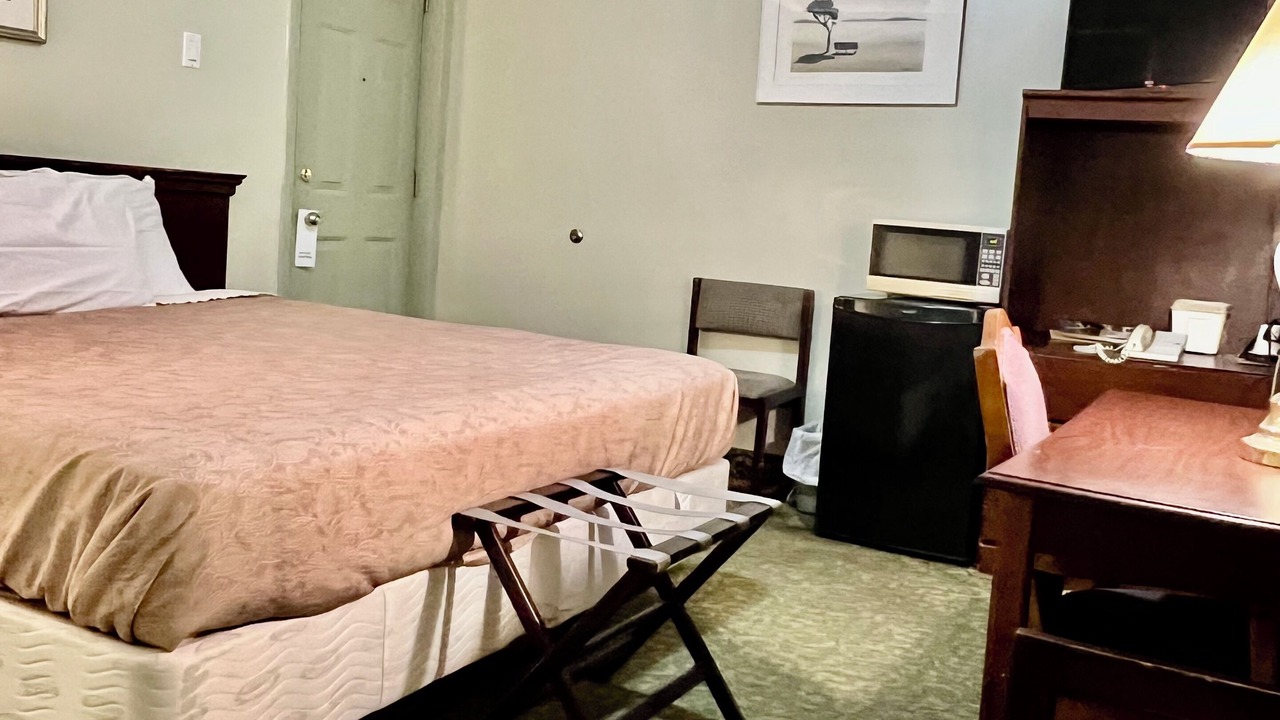 Photo of Bedroom in Renfrew