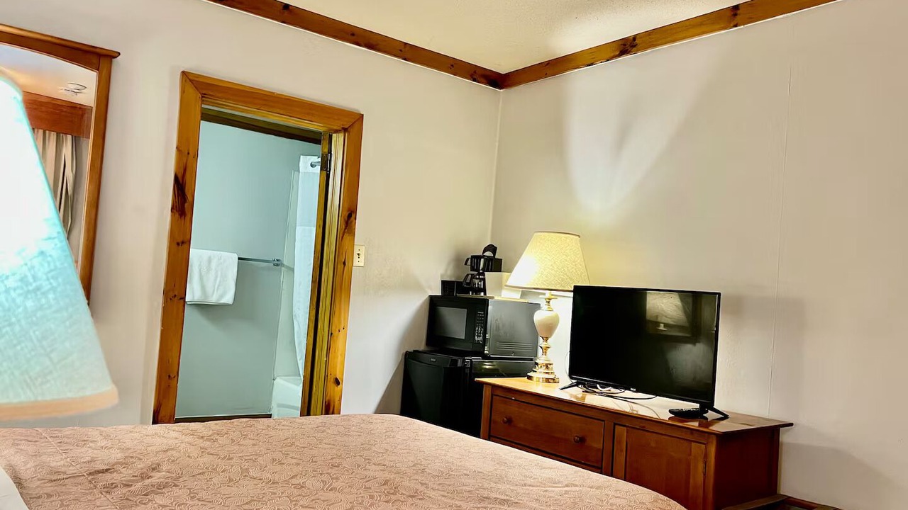 Photo of Bedroom in Renfrew