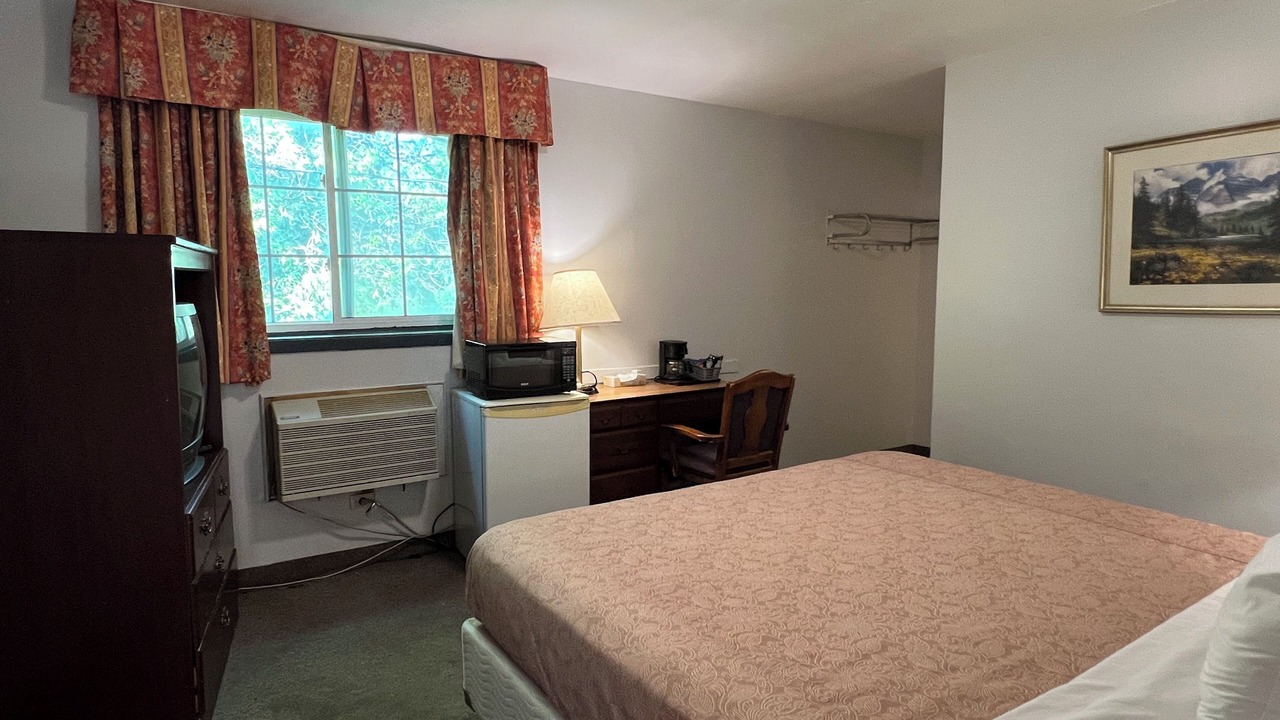 Photo of Bedroom in Renfrew
