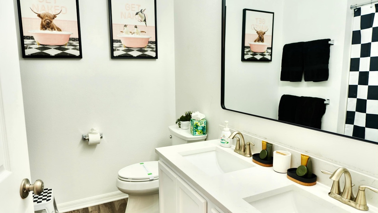 Photo of Bathroom in Legacy Park