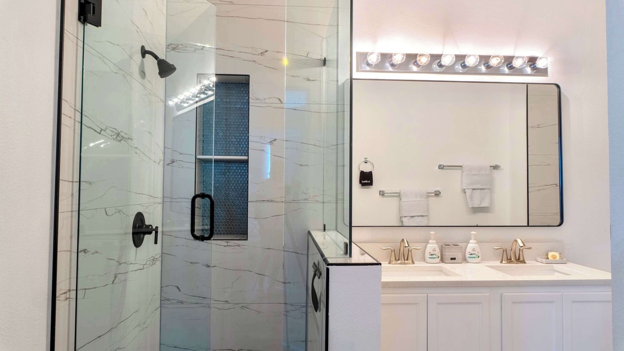 Photo of Bathroom in Legacy Park