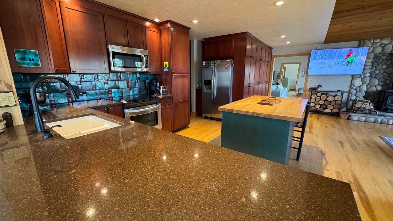 Photo of Kitchen in Evart