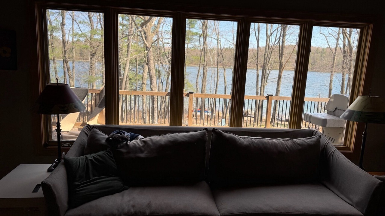 Photo of Livingroom in Evart