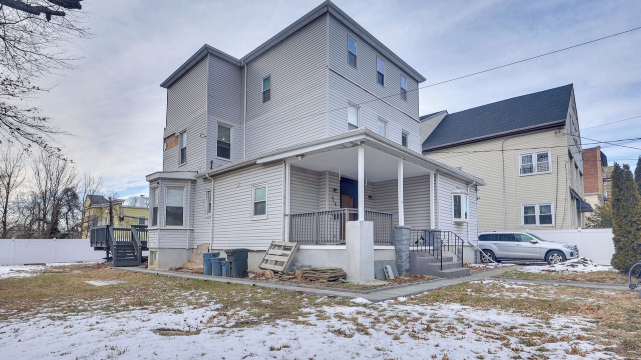 Photo of Outdoor in South Side