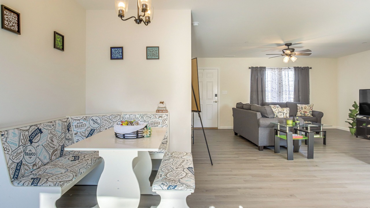 Photo of Livingroom in Crisfield