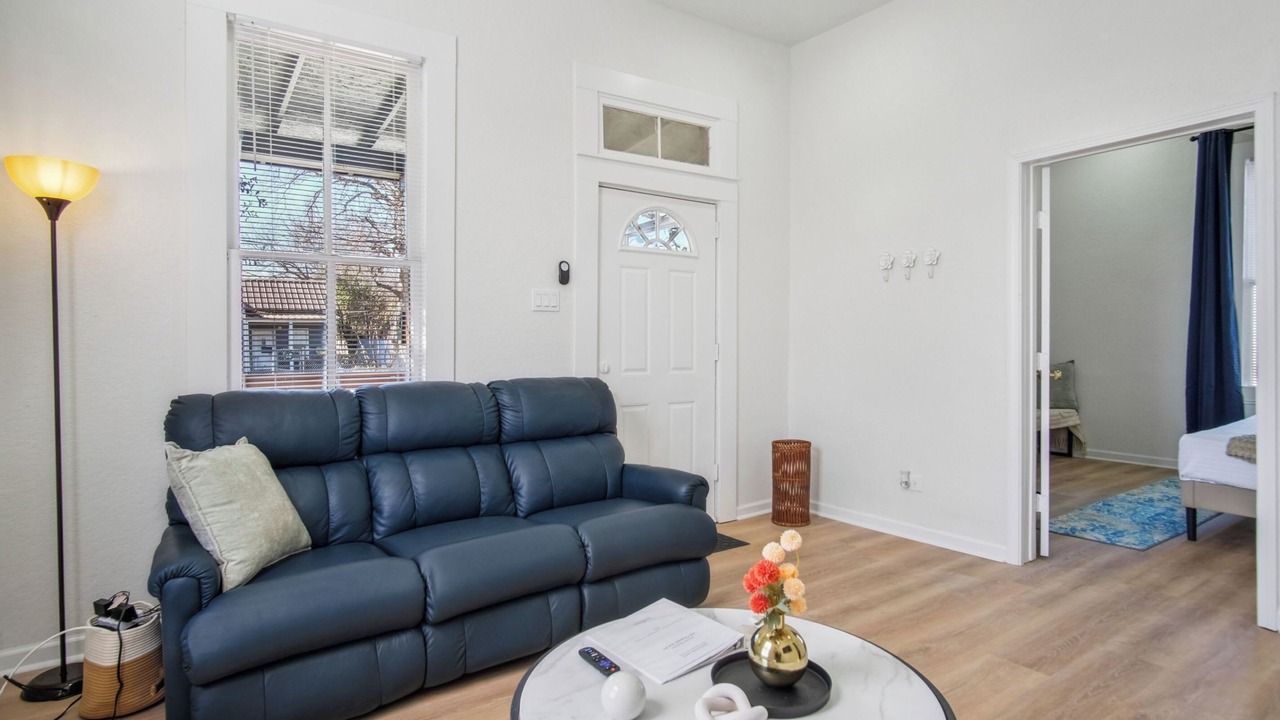 Photo of Livingroom in Denver Heights