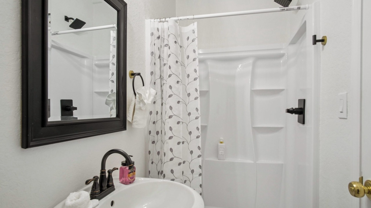 Photo of Bathroom in Denver Heights