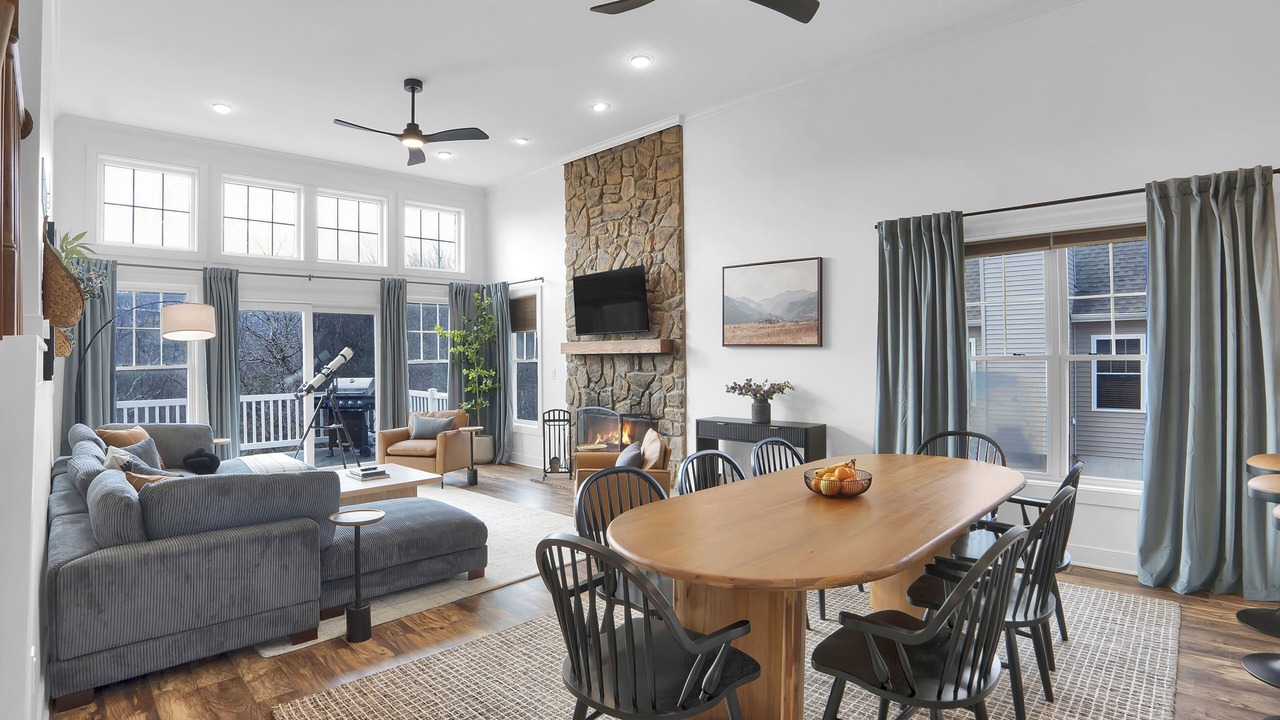 Photo of Livingroom in Tannersville