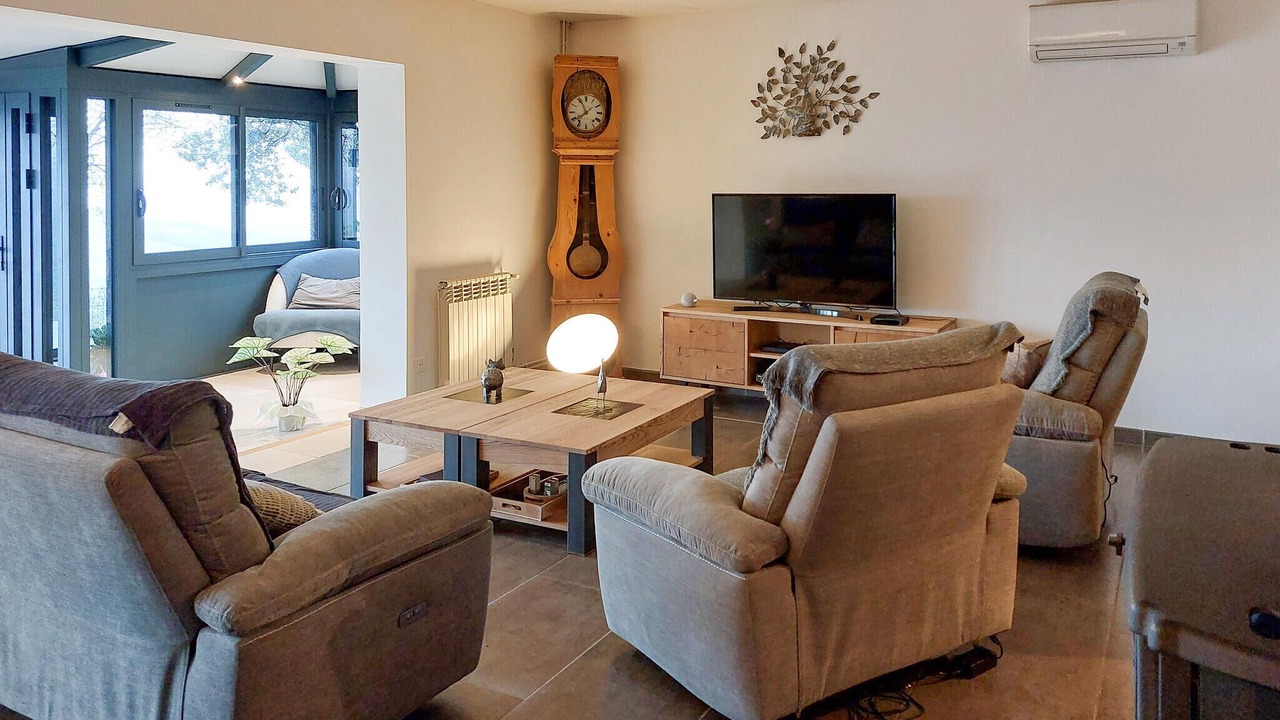 Photo of Bedroom in Saint-Chinian