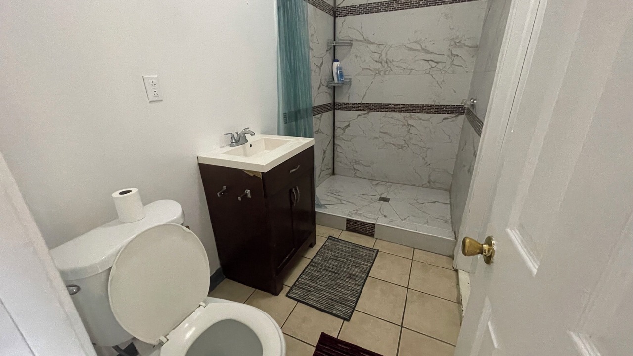 Photo of Bathroom in East Parkside