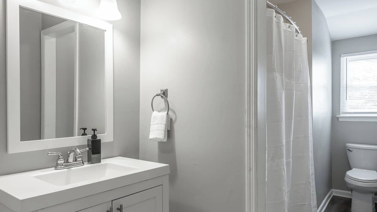 Photo of Bathroom in East Brainerd