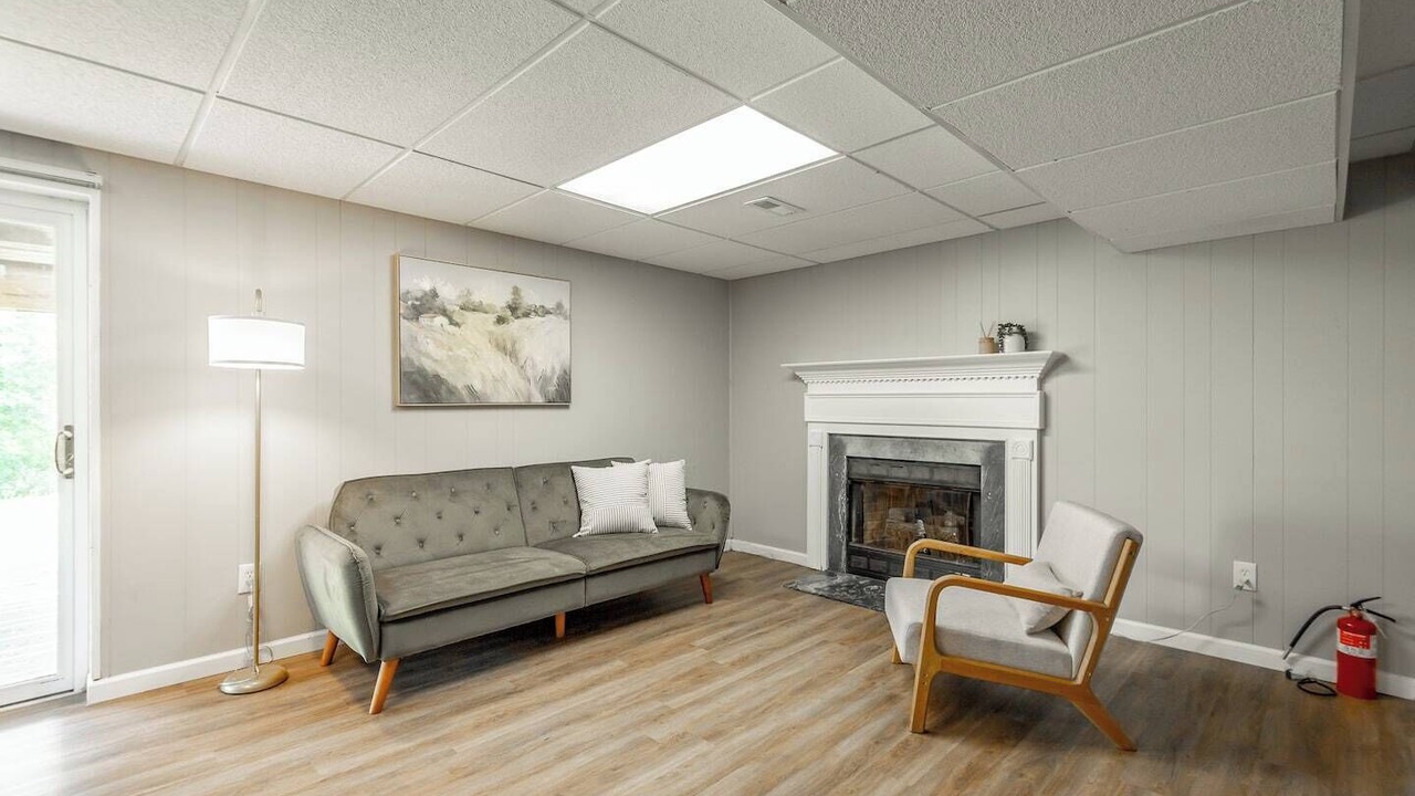 Photo of Livingroom in East Brainerd